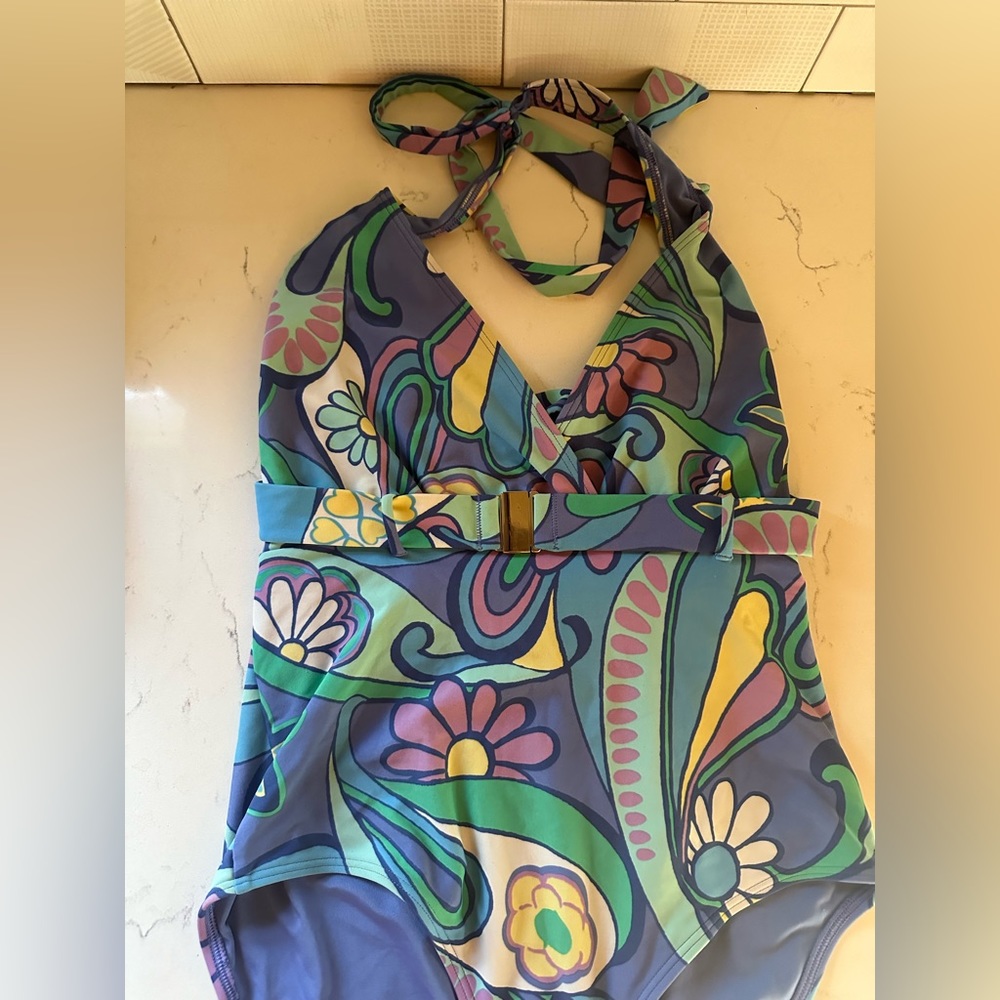 Women’s Aerie AE One Piece Bathing Suit Medium